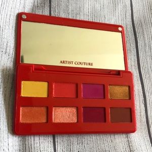 Caliente Artist Couture Eyeshadow Palette